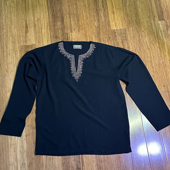 Gala Tops - Elegant Black Embroidered Women's Blouse